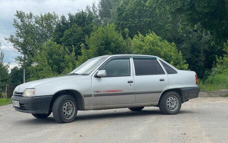 Opel Kadett E рестайлинг, 1988 год, 150 000 рублей, 3 фотография