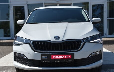 Skoda Rapid II, 2021 год, 1 900 000 рублей, 2 фотография