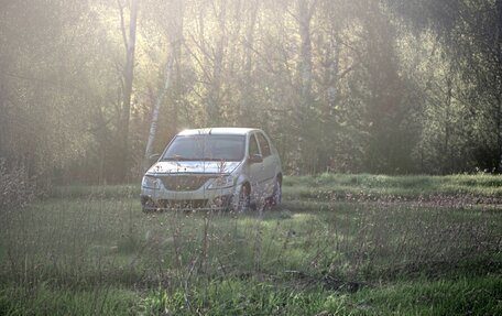 Renault Logan I, 2010 год, 300 000 рублей, 1 фотография