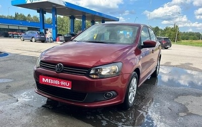 Volkswagen Polo VI (EU Market), 2012 год, 700 000 рублей, 1 фотография