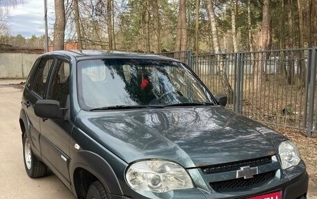 Chevrolet Niva I рестайлинг, 2011 год, 550 000 рублей, 1 фотография
