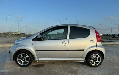 Peugeot 107 I рестайлинг, 2006 год, 425 000 рублей, 1 фотография