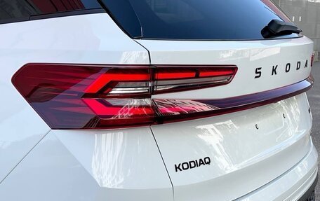 Skoda Kodiaq, 2025 год, 4 965 000 рублей, 12 фотография