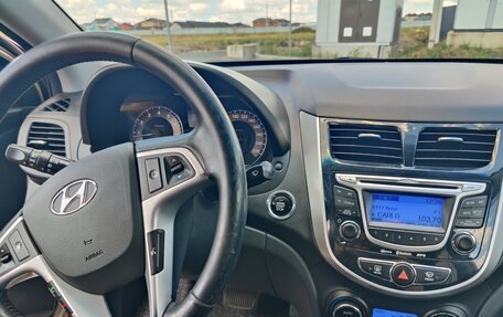 Hyundai Solaris II рестайлинг, 2012 год, 875 000 рублей, 3 фотография