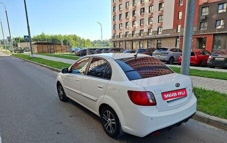 KIA Rio II, 2011 год, 690 000 рублей, 6 фотография