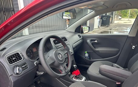 Volkswagen Polo VI (EU Market), 2012 год, 700 000 рублей, 6 фотография