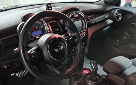 MINI Hatch, 2018 год, 2 700 000 рублей, 15 фотография