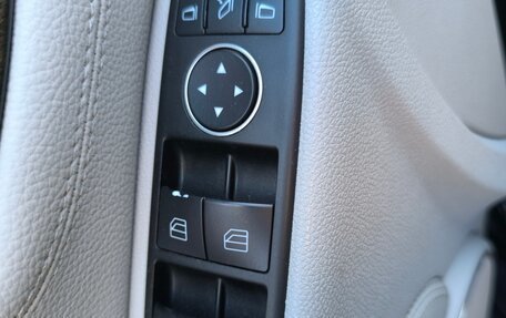 Mercedes-Benz C-Класс, 2010 год, 1 100 000 рублей, 14 фотография