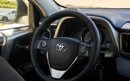Toyota RAV4, 2013 год, 1 795 000 рублей, 13 фотография