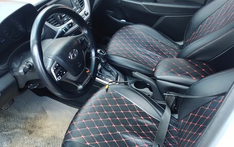 Hyundai Solaris II рестайлинг, 2017 год, 600 000 рублей, 7 фотография