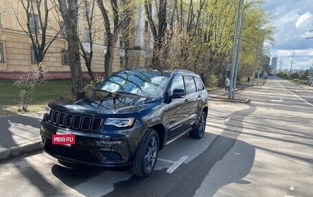 Jeep Grand Cherokee, 2019 год, 4 500 000 рублей, 12 фотография