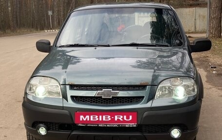 Chevrolet Niva I рестайлинг, 2011 год, 550 000 рублей, 6 фотография
