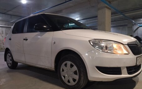 Skoda Fabia II, 2011 год, 445 000 рублей, 2 фотография