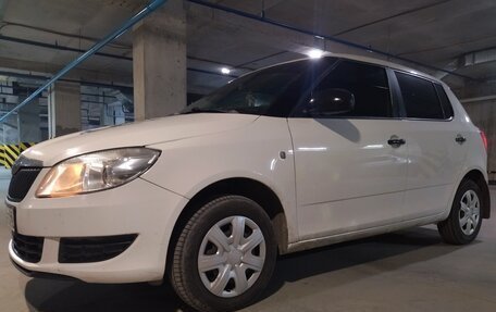 Skoda Fabia II, 2011 год, 445 000 рублей, 3 фотография