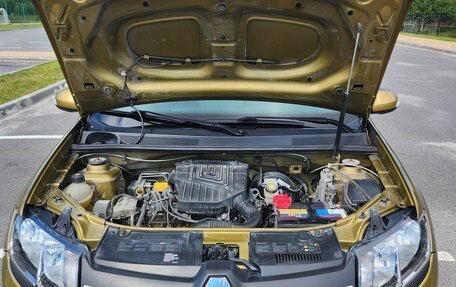 Renault Sandero II рестайлинг, 2015 год, 960 000 рублей, 17 фотография