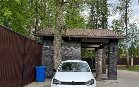 Volkswagen Polo VI (EU Market), 2014 год, 975 000 рублей, 2 фотография