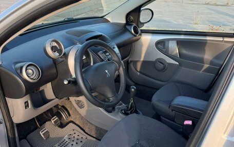Peugeot 107 I рестайлинг, 2006 год, 425 000 рублей, 8 фотография