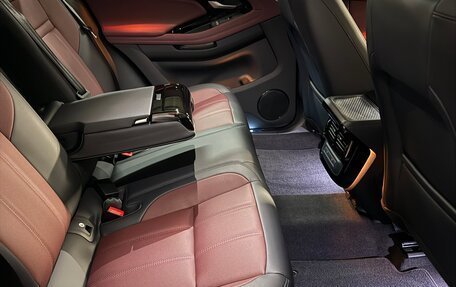 Land Rover Range Rover Evoque II, 2024 год, 5 650 000 рублей, 22 фотография