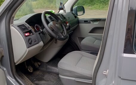 Volkswagen Caravelle T5, 2014 год, 2 200 000 рублей, 4 фотография