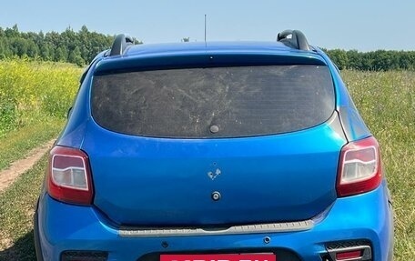 Renault Sandero II рестайлинг, 2016 год, 750 000 рублей, 3 фотография