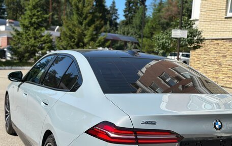 BMW 5 серия, 2024 год, 7 990 000 рублей, 20 фотография