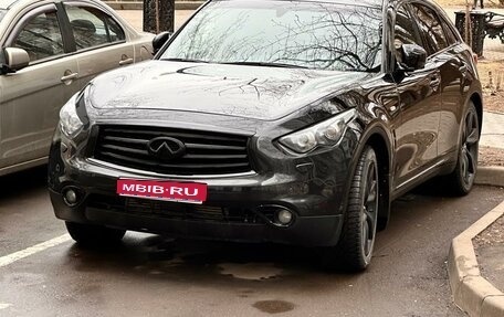 Infiniti QX70, 2014 год, 2 120 000 рублей, 1 фотография