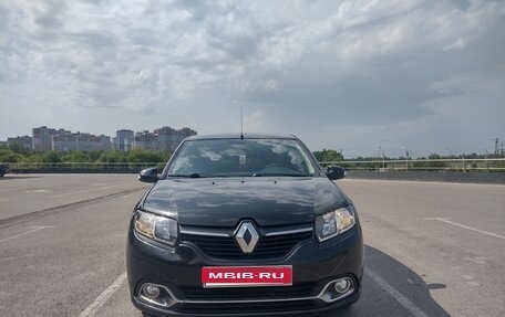 Renault Logan II, 2014 год, 630 000 рублей, 1 фотография
