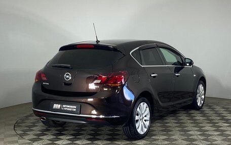 Opel Astra J, 2013 год, 870 000 рублей, 5 фотография
