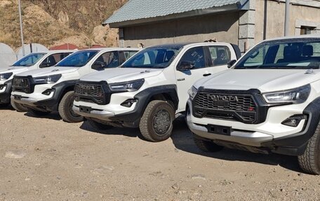 Toyota Hilux VIII, 2024 год, 6 500 000 рублей, 9 фотография
