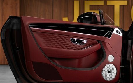 Bentley Continental GT, 2024 год, 52 500 000 рублей, 16 фотография