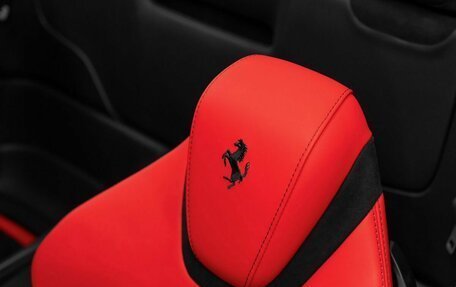 Ferrari Roma, 2024 год, 35 000 000 рублей, 19 фотография