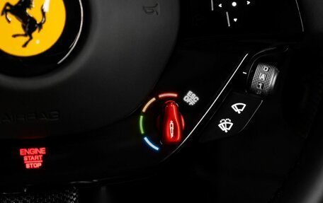 Ferrari Roma, 2024 год, 35 000 000 рублей, 23 фотография