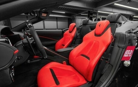 Ferrari Roma, 2024 год, 35 000 000 рублей, 18 фотография