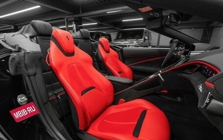 Ferrari Roma, 2024 год, 35 000 000 рублей, 30 фотография