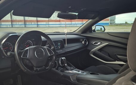 Chevrolet Camaro VI, 2018 год, 3 000 000 рублей, 3 фотография