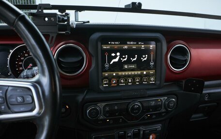 Jeep Wrangler, 2020 год, 4 299 000 рублей, 21 фотография