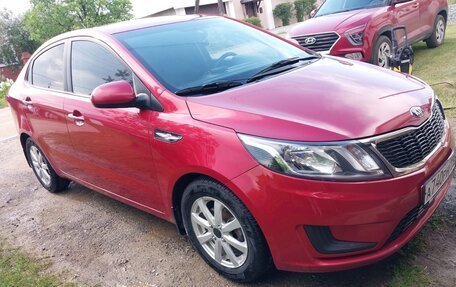 KIA Rio III рестайлинг, 2014 год, 920 000 рублей, 2 фотография
