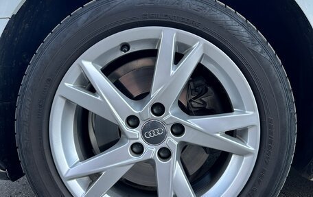 Audi A4, 2017 год, 2 060 000 рублей, 14 фотография