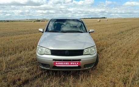 Fiat Albea I рестайлинг, 2008 год, 240 000 рублей, 2 фотография