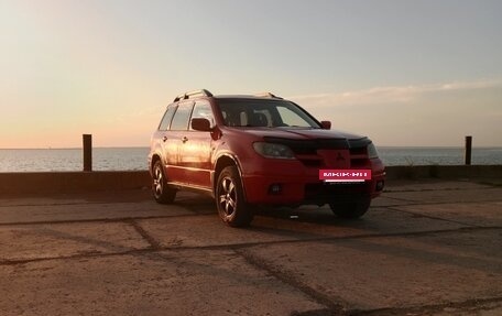 Mitsubishi Outlander III рестайлинг 3, 2002 год, 500 005 рублей, 2 фотография