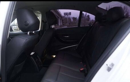 BMW 3 серия, 2017 год, 1 799 000 рублей, 9 фотография