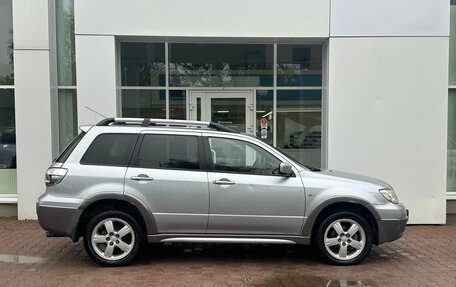 Mitsubishi Outlander III рестайлинг 3, 2005 год, 719 000 рублей, 5 фотография