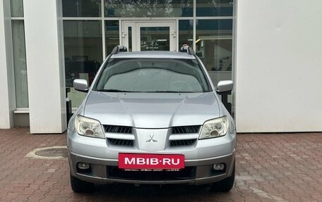Mitsubishi Outlander III рестайлинг 3, 2005 год, 719 000 рублей, 3 фотография