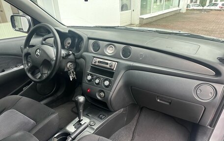 Mitsubishi Outlander III рестайлинг 3, 2005 год, 719 000 рублей, 7 фотография