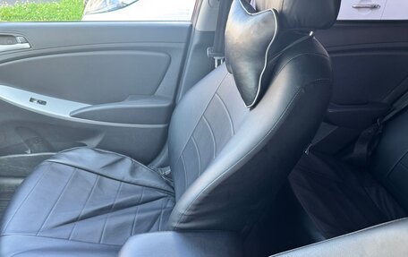 Hyundai Solaris II рестайлинг, 2012 год, 490 000 рублей, 10 фотография