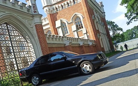 Mercedes-Benz E-Класс, 1996 год, 285 000 рублей, 11 фотография