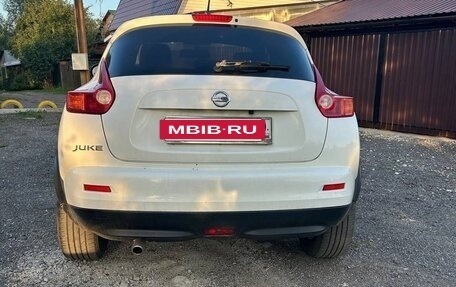 Nissan Juke II, 2012 год, 900 000 рублей, 7 фотография