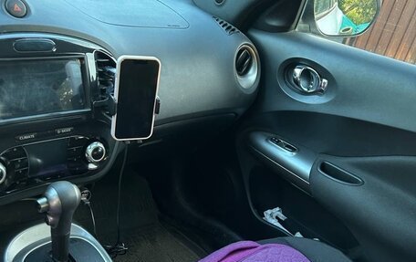 Nissan Juke II, 2012 год, 900 000 рублей, 11 фотография
