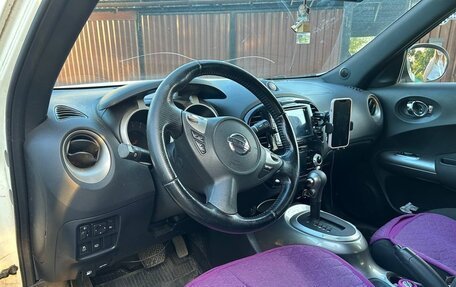 Nissan Juke II, 2012 год, 900 000 рублей, 10 фотография