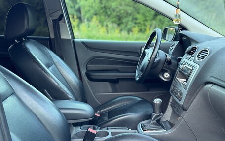 Ford Focus II рестайлинг, 2005 год, 680 000 рублей, 15 фотография